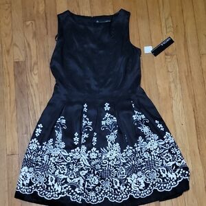 Neiman Marcus Chetta B Black and White Floral Mini Dress